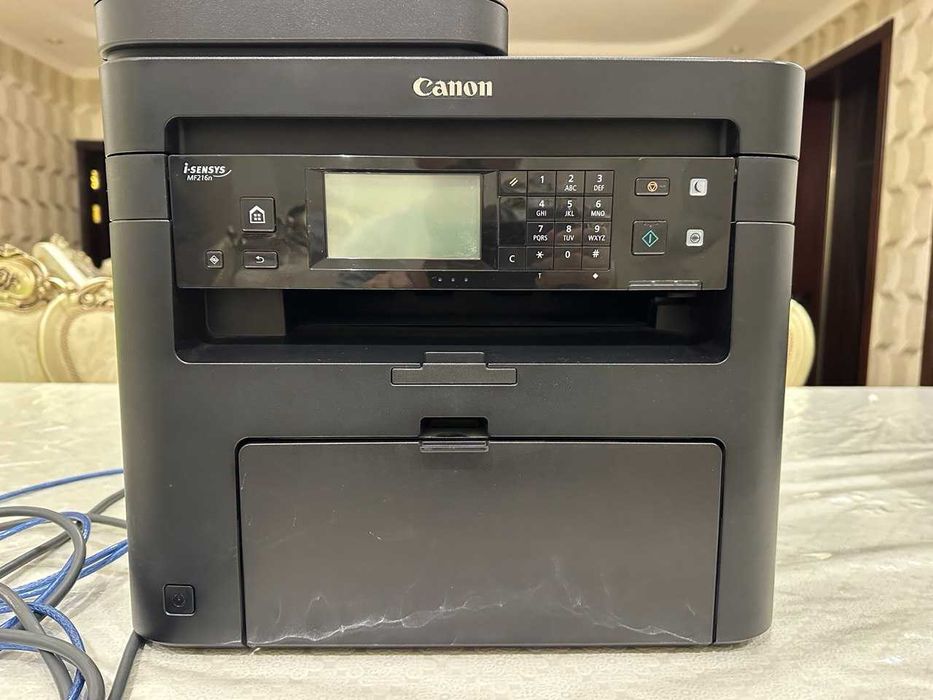 Принтер Canon хорошем состоянии. Принтер яхши, ишлатилган.