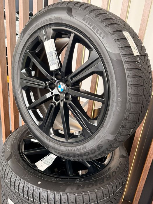 Roti Jante Bmw noi X5 X6 G05 G06 cu anvelope iarna pe 20