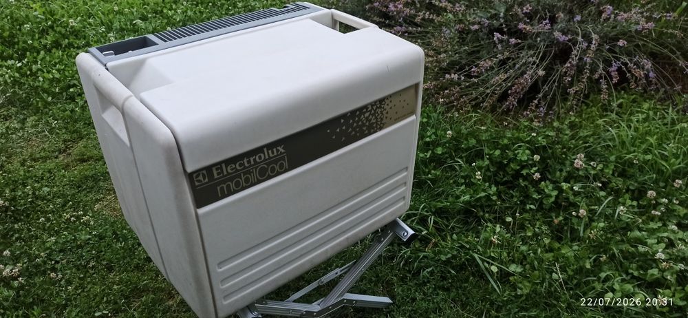 Ladă frigorifică Electrolux gaz, 12v, 220v