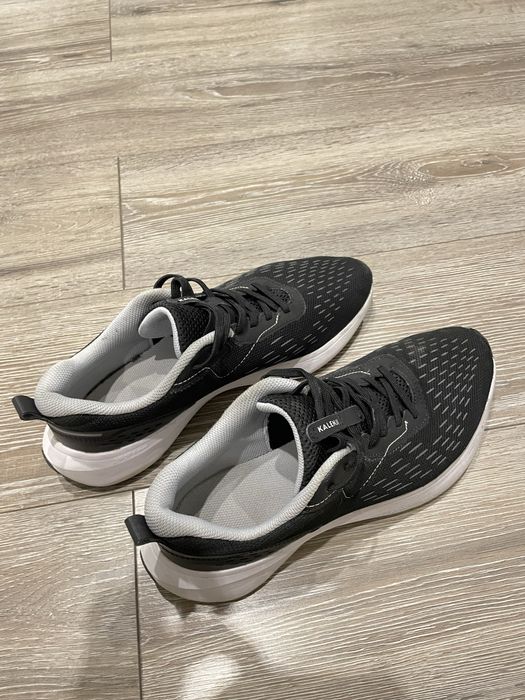 Кроссовки мужские размер 42