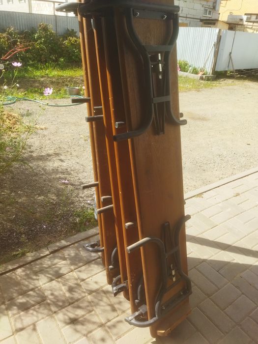 Стол со скамейками