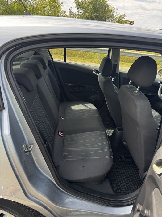 Opel corsa-d  1,4 benzina an 2008