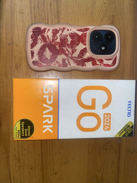 Продам телефон техно Spark го