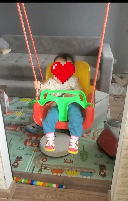 Качели для малышей для дома