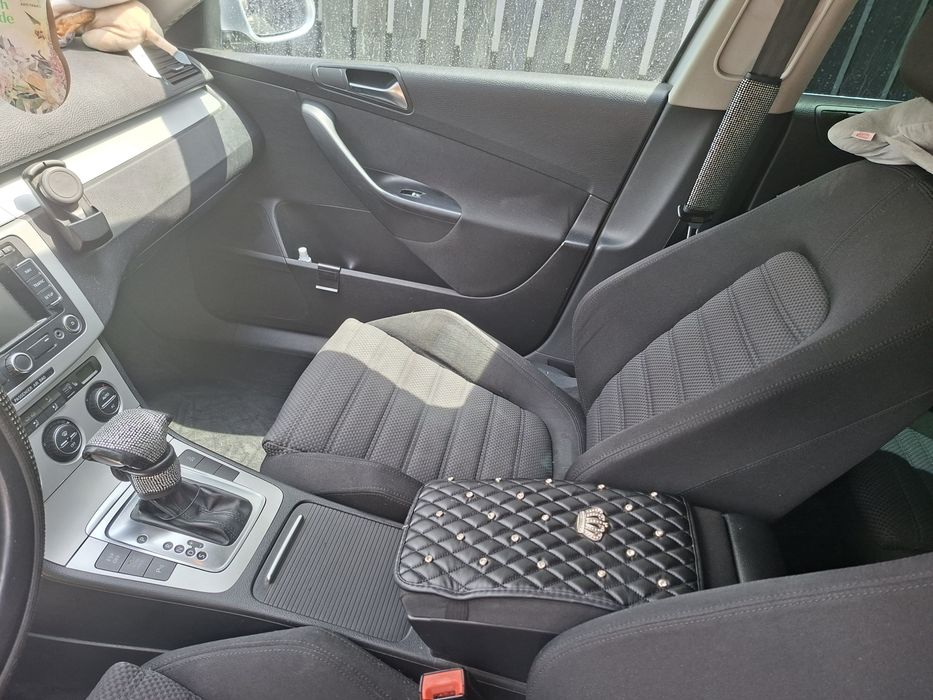 Vând volskvagen passat b6