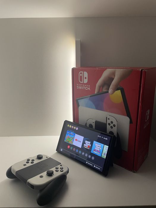 Продам Nintendo switch oled
