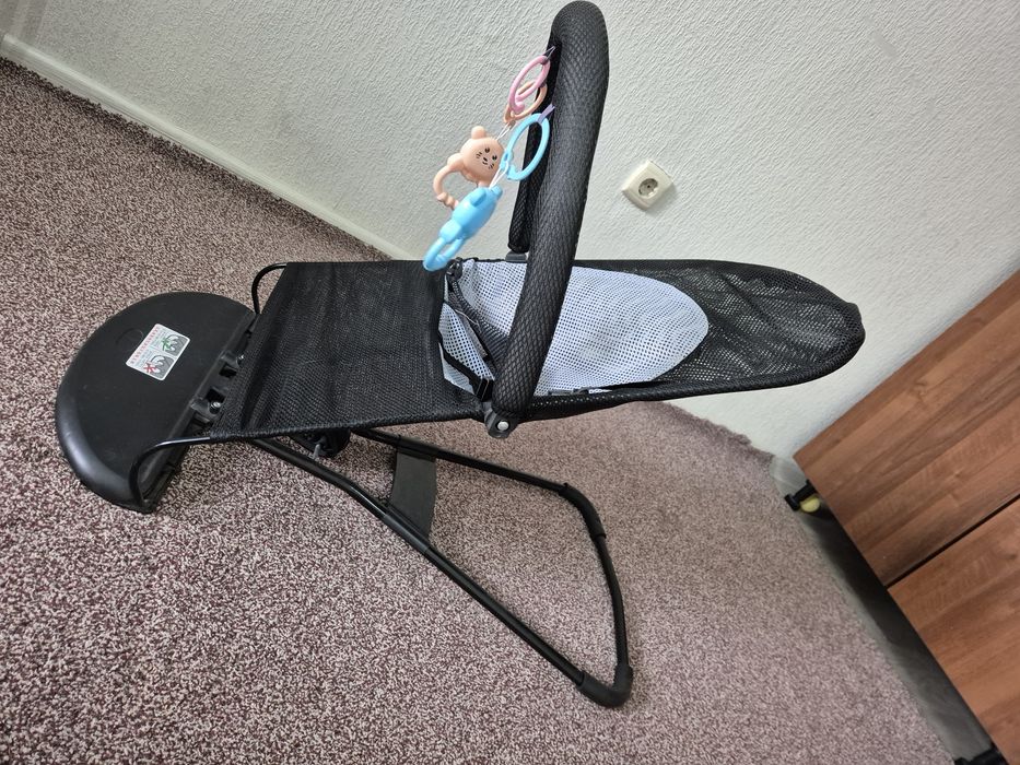 Шезлонг. До 6 месяцев