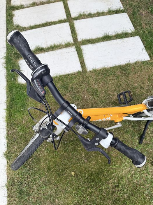 Vand bicicleta Woom 4