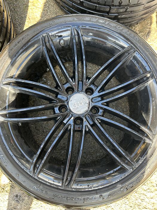 Jante Audi pe 18 cu tot cu cauciucuri
