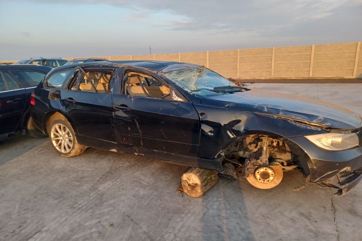 Trager / Calandru 7173564 5164-7173564 7173564 5164-7173564 BMW Seria