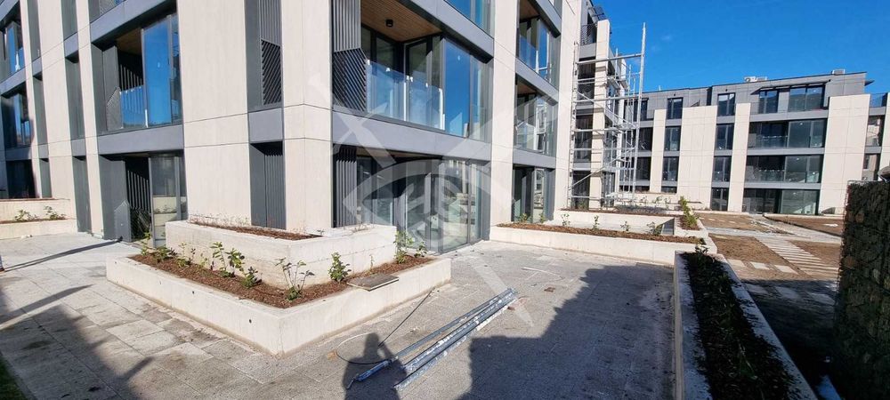 Продава се Тристаен апартамент в София, Витоша - 117 кв.м за 1656 €/кв.м - Снимка #11