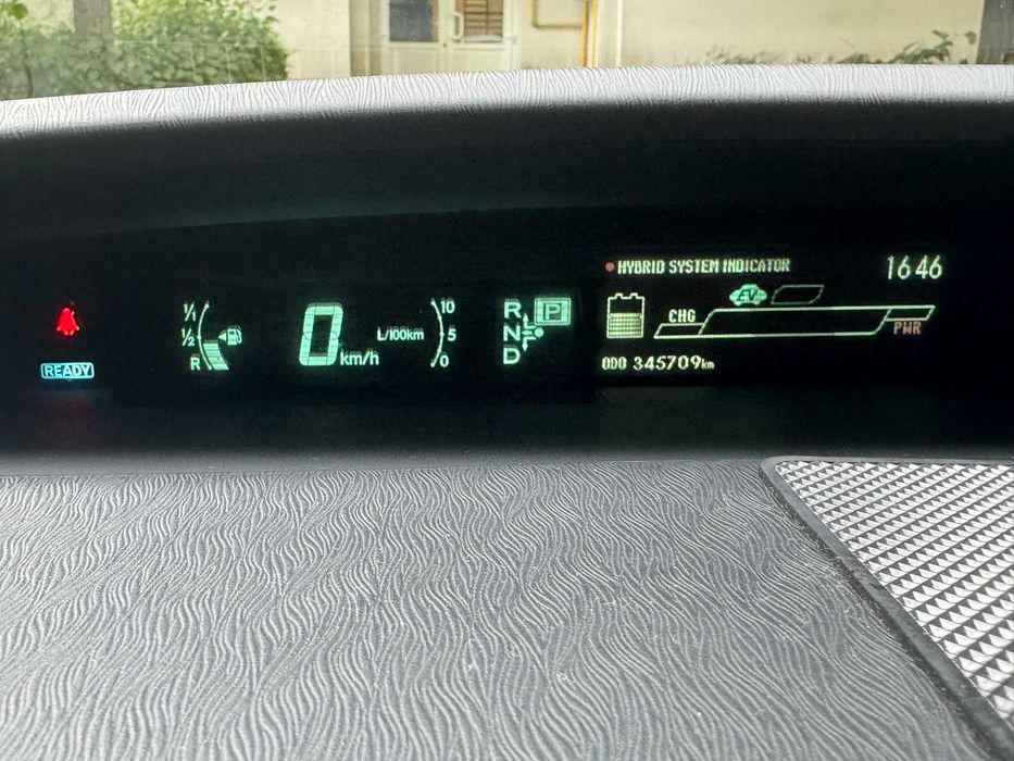 Toyota Prius 2013 Hybrid – Uber / Bolt