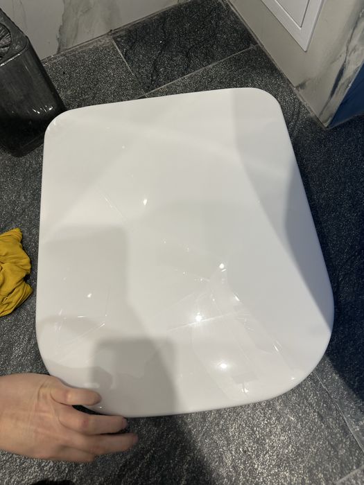 Сидушки унитаза крышки