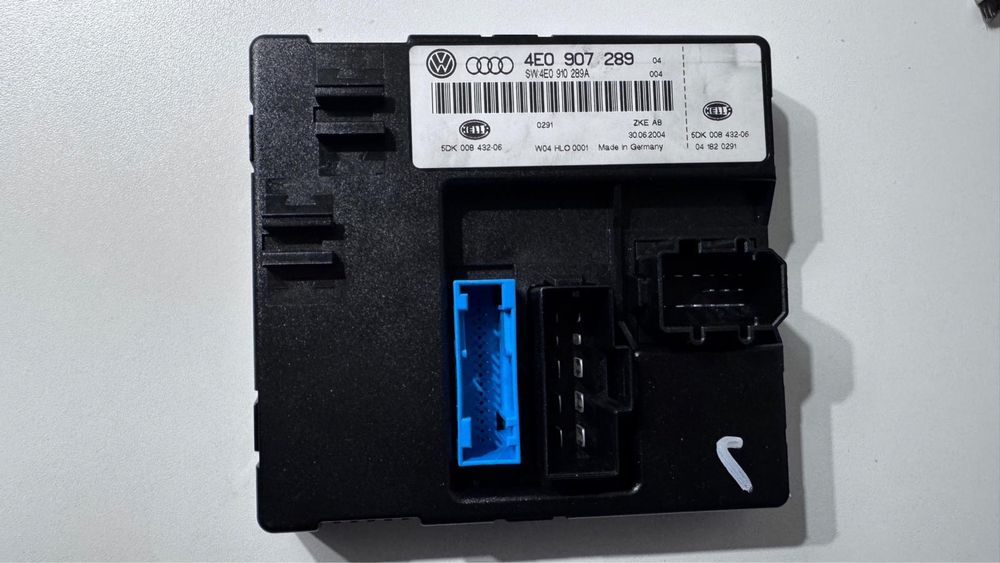 Calculator/modul confort Audi A8 4E D3 (2002-2009)cod:4E0907289