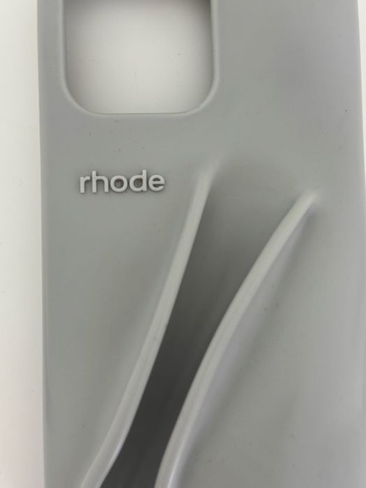 Оригинальный чехол Rhode  для 15 про макс