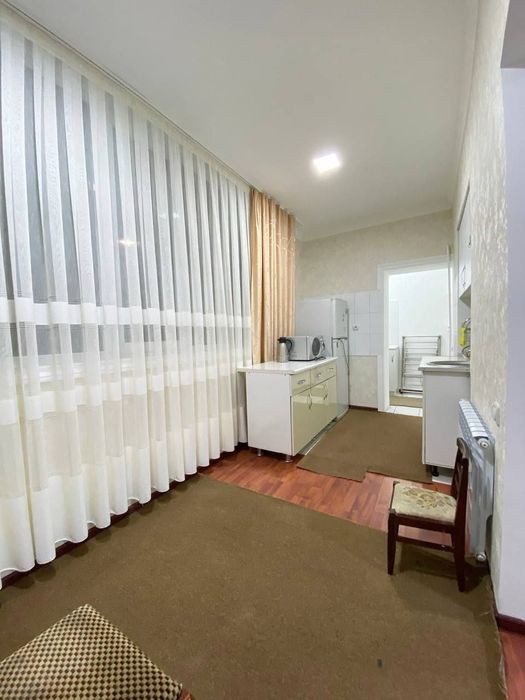 Продаётся 2ком/2/4 на Ойбеке 65квм ор-р: Аты Баты, ул.Шахризабская