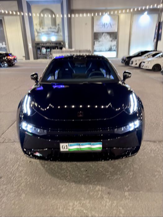 Zeekr 001 you sport full. 2025 йил. 7.000 км. Узб да юрган. Идеаллл