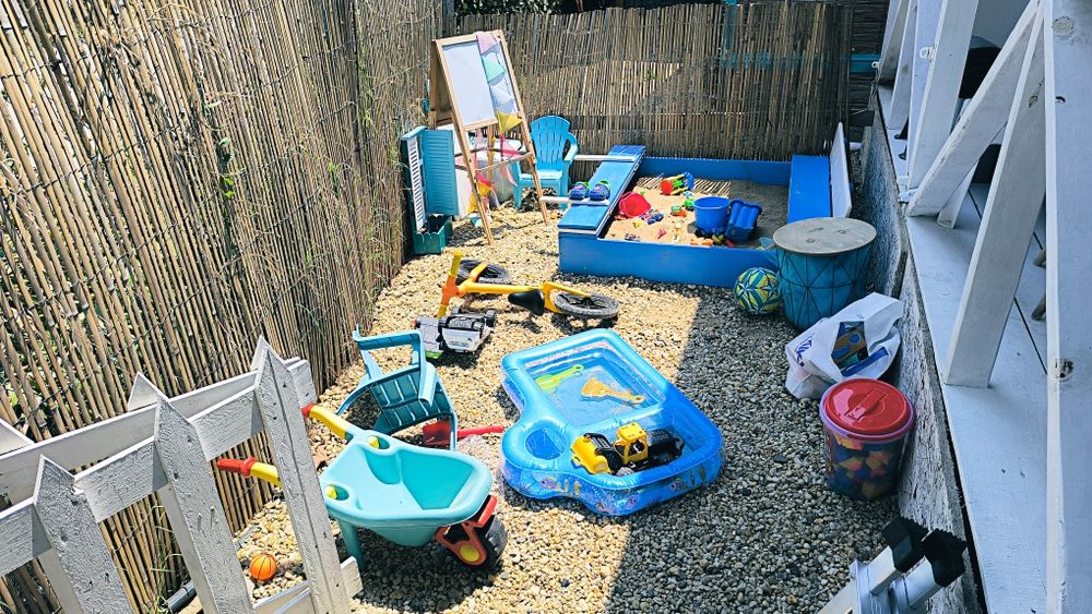 Лятно приключение в каравана Санторини - къмпинг Созопол Еко