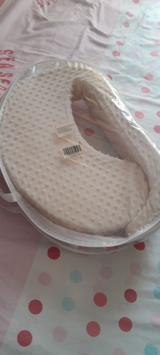 Подушка для кормления