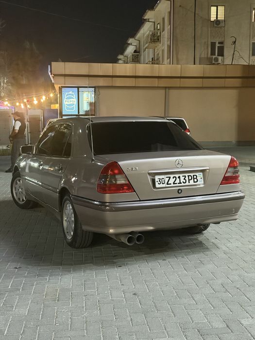 W202 срочно продается!!! 9400$