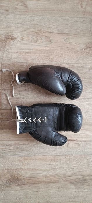 Перчатки боксерские