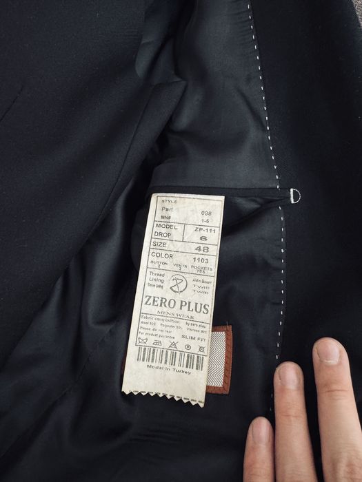 Продам костюм (тройка)