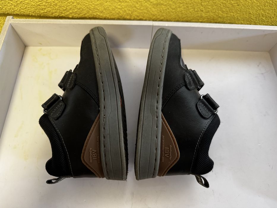 Biomecanics сникърси