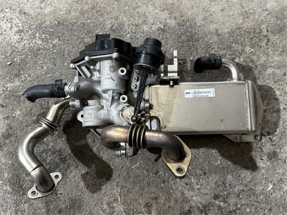 Racitor gaze / EGR Audi A4 A5 A6 Q5 2.0 TDI CGL / CJC