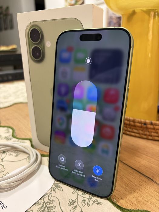 Iphone 17 Sage e sim + e sim