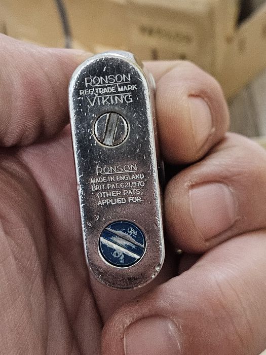 Bricheta veche de colecție Ronson