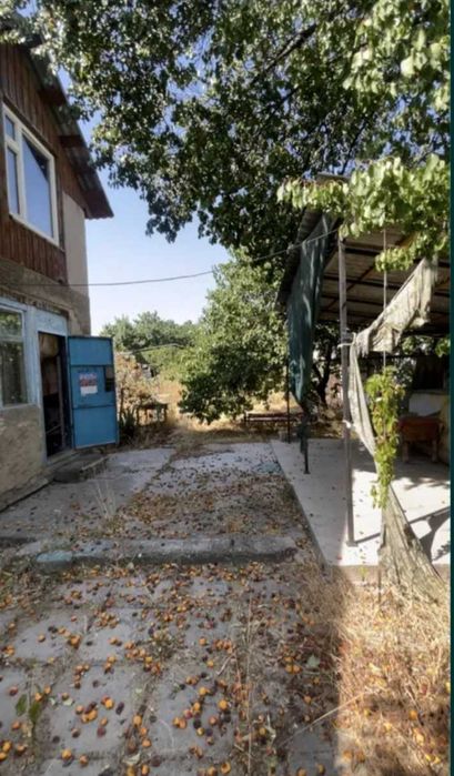 Продаётся дачный участок