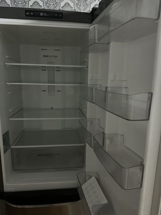 Холодильник Корейский LG