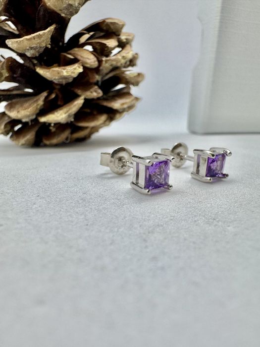 Сребърни обеци с естествен аметист
