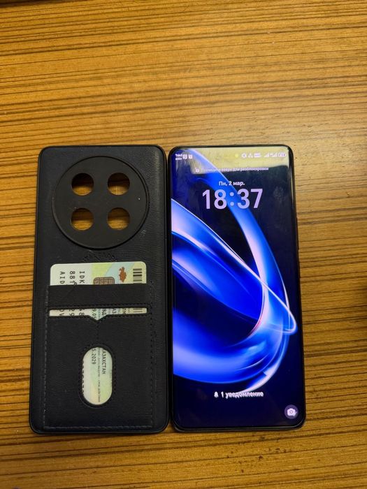 Honor x9c продается.. Без минусов. 256 гиг