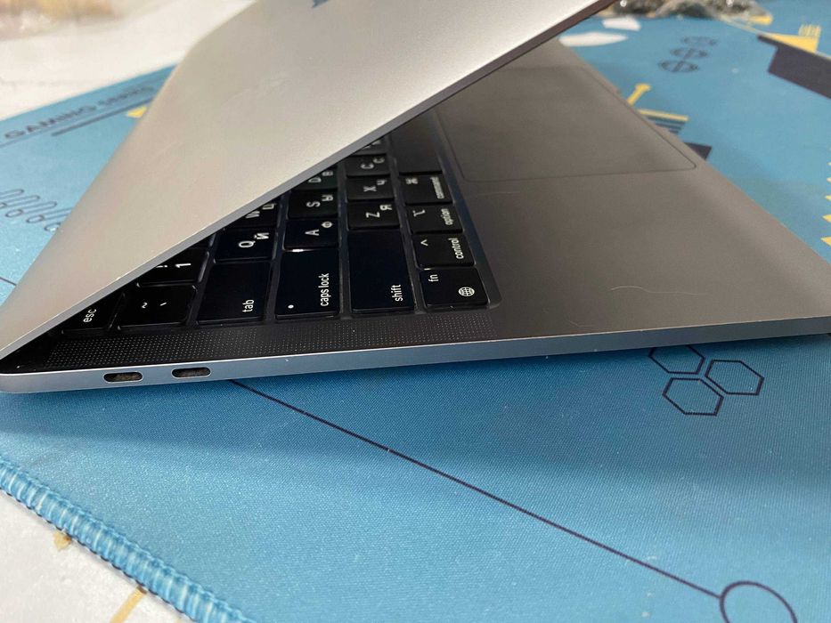 Macbook Pro M1 (Touchbar) 512GB/8GB + iPad Mini 5 (Rose Gold)
