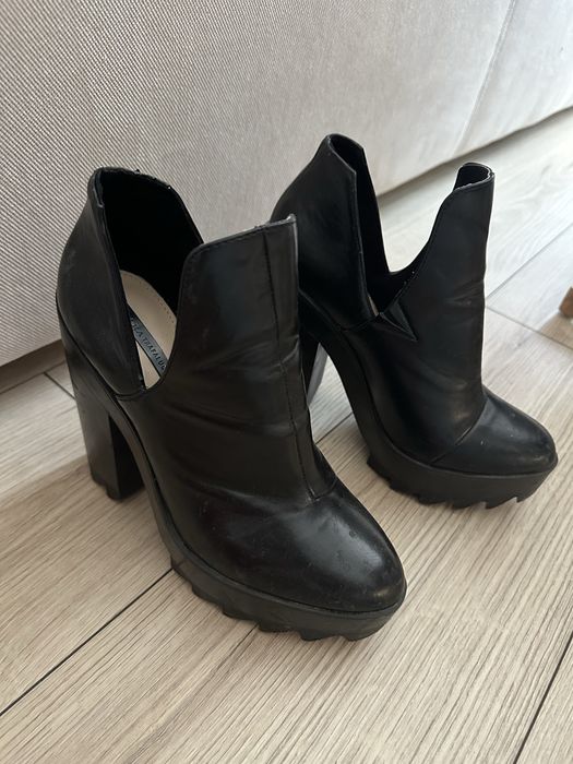 сандали 37 номер, обувки, боти Zara
