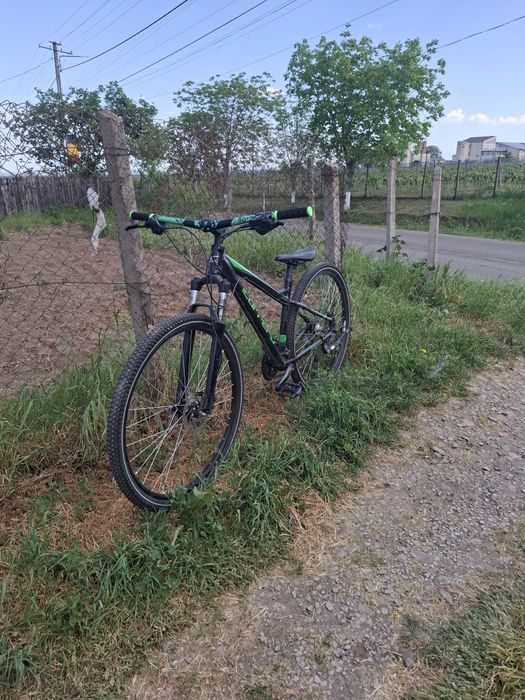 Vând carrera 1100 lei