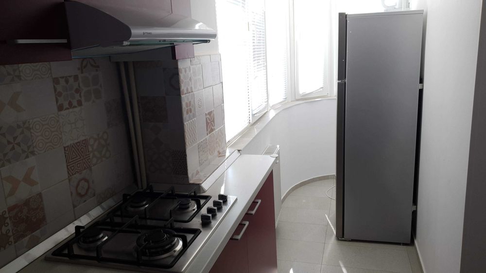 2 camere, decomandat, Bulevardul UNIRII – Piata ALBA IULIA, bloc MONOLIT, CENTRALĂ proprie