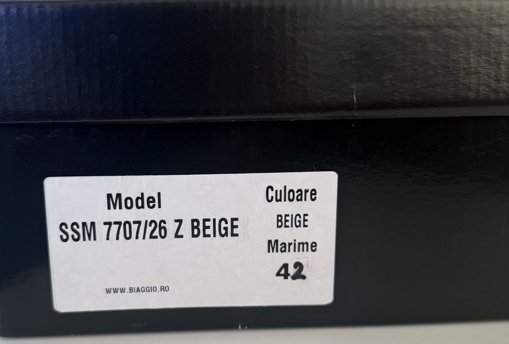 Vand sneakersi Biaggio noi in cutie