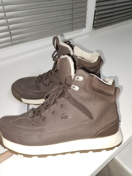 Продам ботинки Lacoste