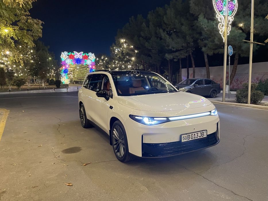 Sotuvda LEAPMOTOR c16