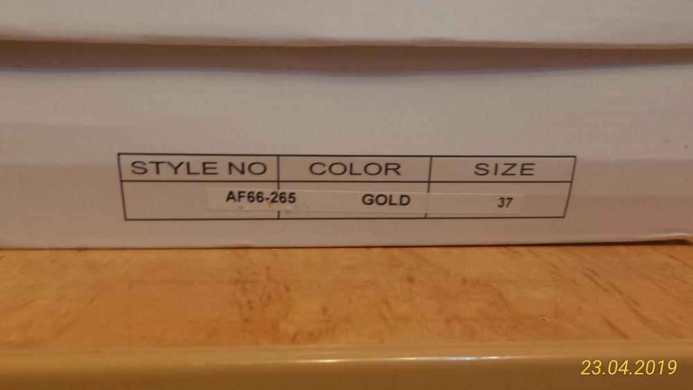 Sandale dama culoarea aurie, marimea 37