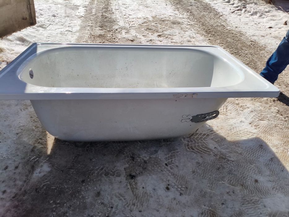 Продам новую ванну