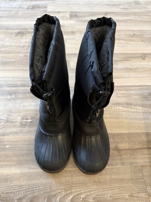 Vand Olang copii marimea 37/38 foarte putin folositi