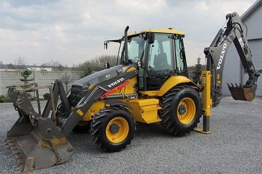 Экскаватор-погрузчик. 3в1. Гидромолот Ямобур