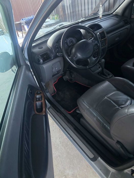 Renault Clio 2000