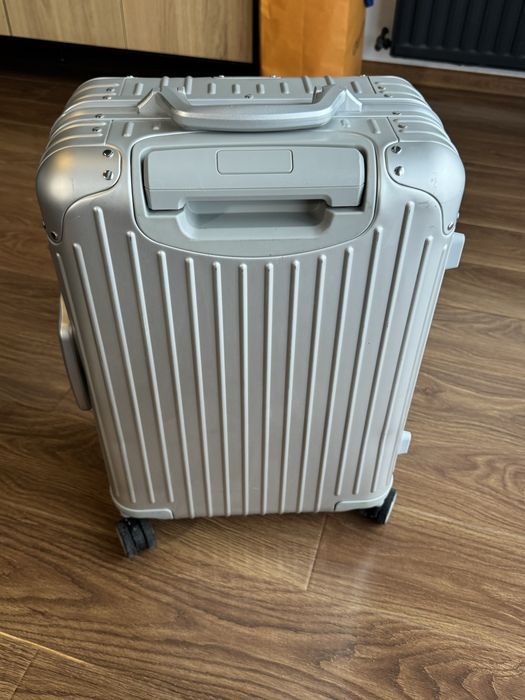 Troler bagaj Rimowa Cabin