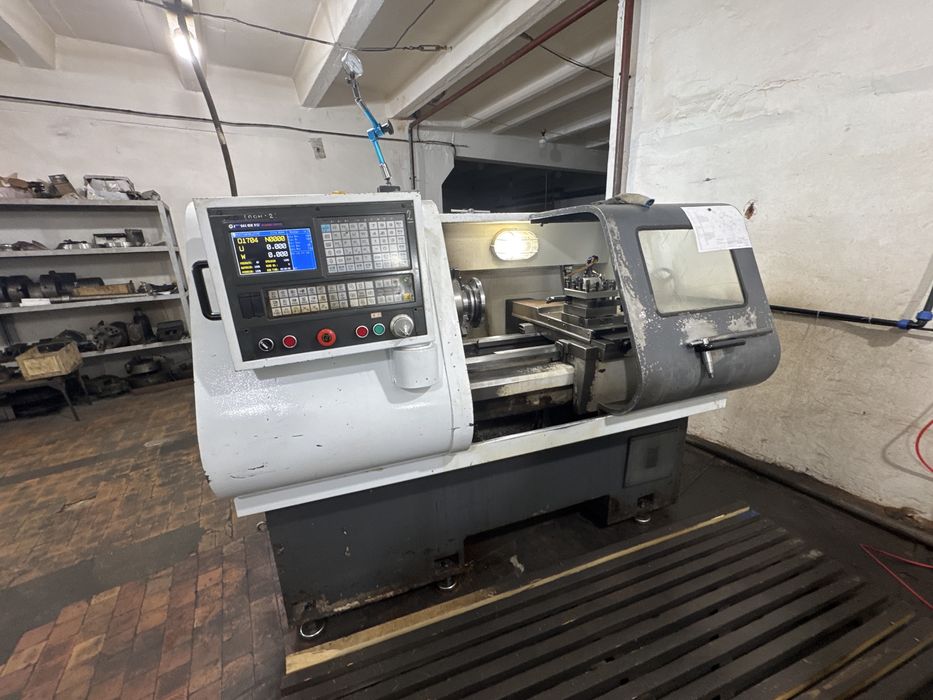 Станок токарный ЧПУ