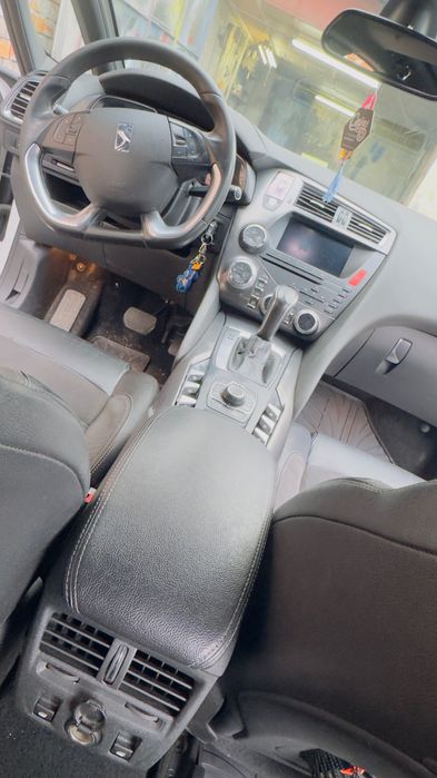 Se vinde citroen ds5