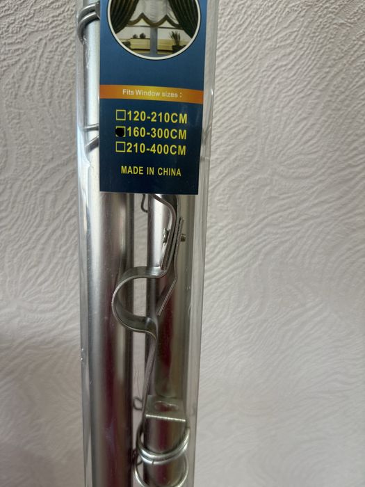 Срочно продам карниз железный